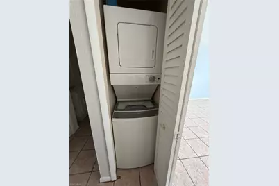 3417 SW Santa Barbara Pl #107, Cape Coral, FL 33914 - Photo 8