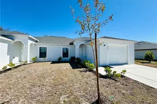 3821 SW 9th Ave, Cape Coral, FL 33914 - Photo 2