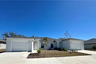 3821 SW 9th Ave, Cape Coral, FL 33914 - Photo 4