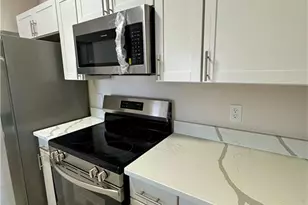 3821 SW 9th Ave, Cape Coral, FL 33914 - Photo 10