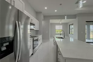 417 Paddock St, Lehigh Acres, FL 33974 - Photo 8