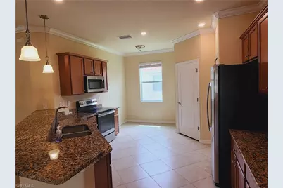 2432 Caslotti Way, Cape Coral, FL 33909 - Photo 10