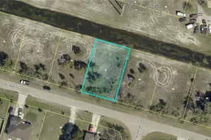 1227 Belgrave St, Fort Myers, FL 33913 - Photo 4