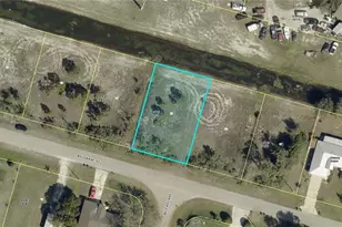 1229 Belgrave St, Fort Myers, FL 33913 - Photo 4