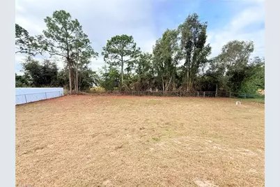 755 Arundel Cir, Fort Myers, FL 33913 - Photo 22