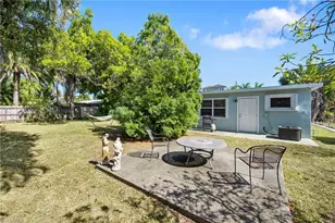 5736 Riverside Dr, Cape Coral, FL 33904 - Photo 36