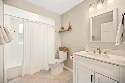 5736 Riverside Dr, Cape Coral, FL 33904 - Photo 18