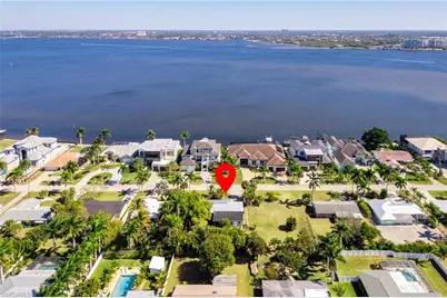 5736 Riverside Dr, Cape Coral, FL 33904 - Photo 30