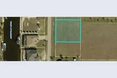 1023 NW 32nd Pl, Cape Coral, FL 33993 - Photo 2