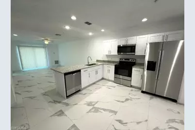 746 SW 8th Ter #102, Cape Coral, FL 33991 - Photo 14