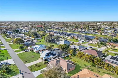 167 SE 21st Ter, Cape Coral, FL 33990 - Photo 28