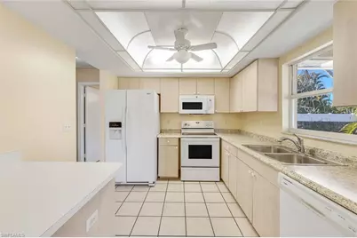 167 SE 21st Ter, Cape Coral, FL 33990 - Photo 12