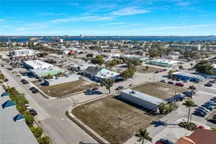 4632 SE 15th Ave, Cape Coral, FL 33904 - Photo 6