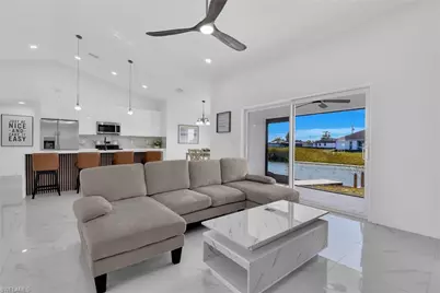 102 NW 20th St, Cape Coral, FL 33993 - Photo 2