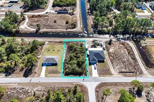 954 Lakeside Dr, Lehigh Acres, FL 33974 - Photo 1