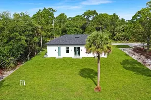 633 Wabasso Ave S, Lehigh Acres, FL 33974 - Photo 10