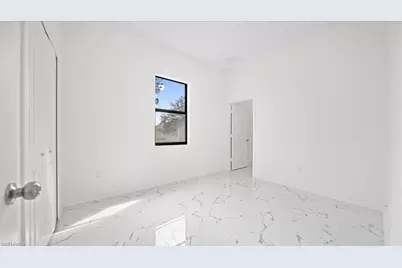 747 Anaconda Ave S, Lehigh Acres, FL 33974 - Photo 10