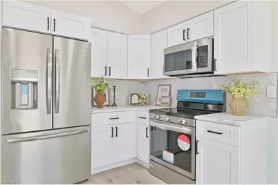 20844 Country Barn Dr, Estero, FL 33928 - Photo 6