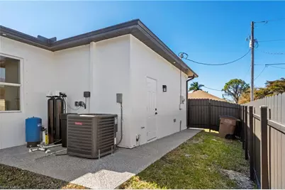 401 NW 27th Ave, Cape Coral, FL 33993 - Photo 44