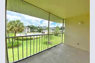 600 Squire Cir #202, Naples, FL 34104 - Photo 16