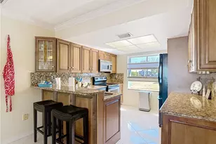 1090 River Run, Labelle, FL 33935 - Photo 6