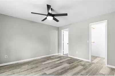 9221 San Carlos Blvd, Fort Myers, FL 33967 - Photo 14