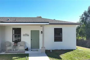 809 Bell Blvd S, Lehigh Acres, FL 33974 - Photo 4