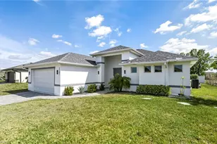 1107 NW 7th Pl, Cape Coral, FL 33993 - Photo 2