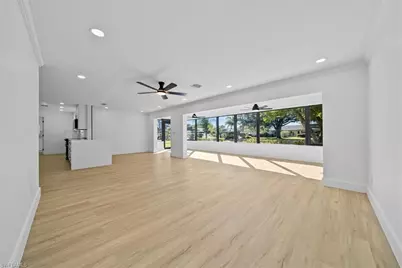 5671 Balkan Ct, Fort Myers, FL 33919 - Photo 4