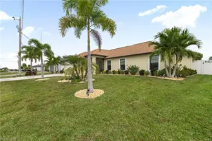 423 NW 7th Pl, Cape Coral, FL 33993 - Photo 10
