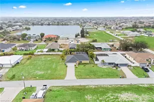 308 NE 19th Terrace, Cape Coral, FL 33909 - Photo 36