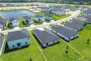 17567 Paradiso Wy, North Fort Myers, FL 33917 - Photo 44