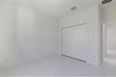 2703 18th St SW, Lehigh Acres, FL 33976 - Photo 18