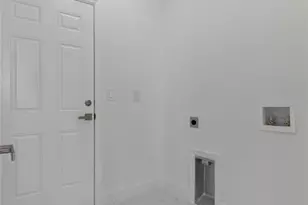 2610 20th St SW, Lehigh Acres, FL 33976 - Photo 32