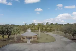 2131 Silk Bay Blvd, Alva, FL 33920 - Photo 48