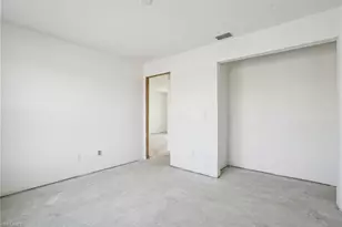 16881 Davis Rd, Fort Myers, FL 33908 - Photo 6