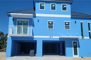 137 Hibiscus Dr, Fort Myers Beach, FL 33931 - Photo 1