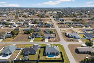 1322 NE 6th Pl, Cape Coral, FL 33909 - Photo 32