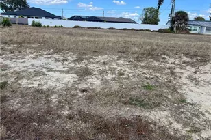 635 Tropicana Pkwy E, Cape Coral, FL 33909 - Photo 1