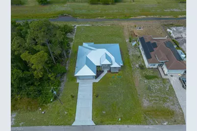 417 Paddock St, Lehigh Acres, FL 33974 - Photo 34