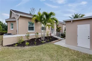 16811 Sanibel Sunset Ct, Fort Myers, FL 33908 - Photo 2