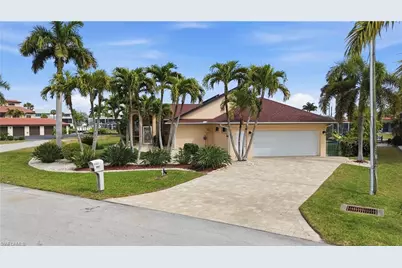 5125 Sunnybrook Ct, Cape Coral, FL 33904 - Photo 2