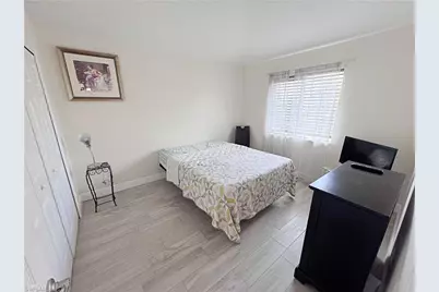 1111 NW 19th Ter, Cape Coral, FL 33993 - Photo 10