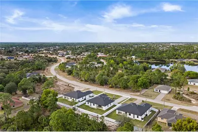 860 Nimitz Blvd, Lehigh Acres, FL 33974 - Photo 32