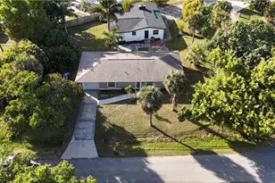 4474 E Riverside Dr, Fort Myers, FL 33905 - Photo 28