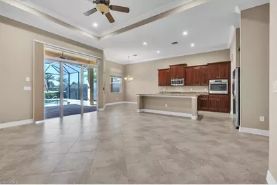 12645 Fairway Cove Ct, Fort Myers, FL 33905 - Photo 8