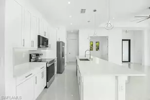 3609 35th St SW, Lehigh Acres, FL 33976 - Photo 12