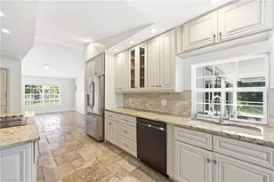 6011 Sea Grass Ln, Naples, FL 34116 - Photo 18