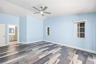 6011 Sea Grass Ln, Naples, FL 34116 - Photo 20