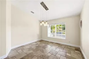 6011 Sea Grass Ln, Naples, FL 34116 - Photo 10